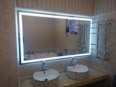 Ванная комната. Зеркало влагостойкое с подсветкой